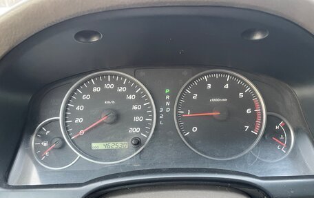 Toyota Land Cruiser Prado 120 рестайлинг, 2004 год, 1 300 000 рублей, 23 фотография