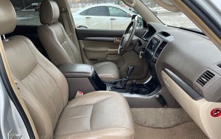 Toyota Land Cruiser Prado 120 рестайлинг, 2004 год, 1 300 000 рублей, 17 фотография
