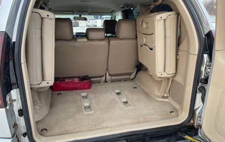 Toyota Land Cruiser Prado 120 рестайлинг, 2004 год, 1 300 000 рублей, 24 фотография