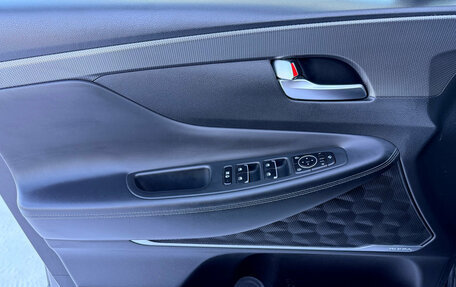 Hyundai Santa Fe IV, 2018 год, 3 050 000 рублей, 18 фотография