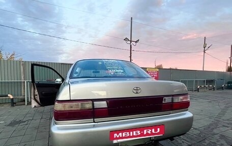 Toyota Corolla, 1994 год, 300 000 рублей, 2 фотография