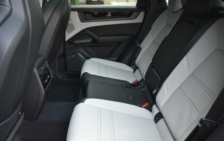 Porsche Cayenne III, 2026 год, 19 299 000 рублей, 18 фотография