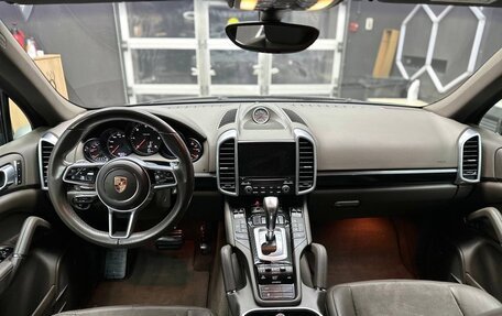 Porsche Cayenne III, 2017 год, 4 850 000 рублей, 4 фотография