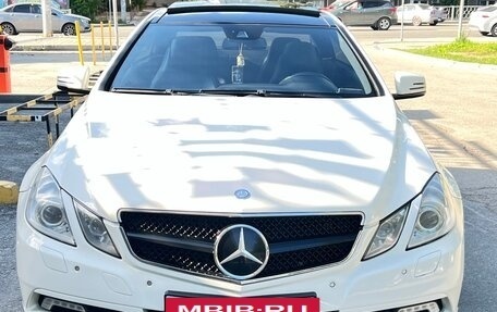 Mercedes-Benz E-Класс, 2010 год, 1 400 000 рублей, 3 фотография