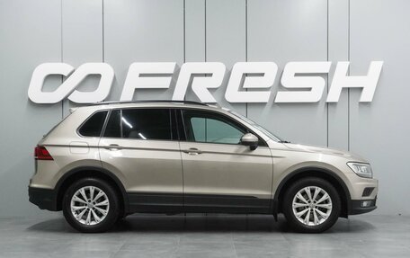 Volkswagen Tiguan II, 2019 год, 2 399 000 рублей, 5 фотография