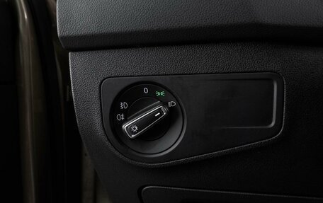 Volkswagen Tiguan II, 2019 год, 2 399 000 рублей, 12 фотография