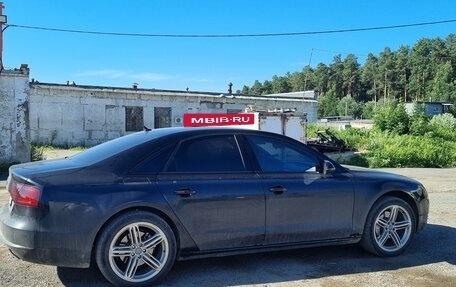 Audi A8, 2011 год, 2 500 000 рублей, 10 фотография