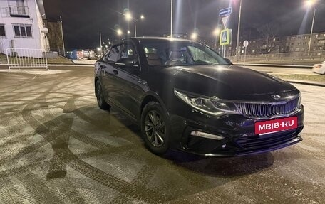 KIA Optima IV, 2019 год, 1 588 000 рублей, 2 фотография