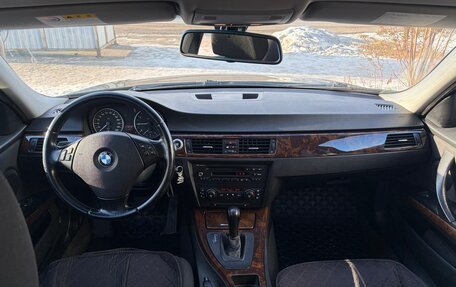 BMW 3 серия, 2006 год, 1 100 000 рублей, 15 фотография