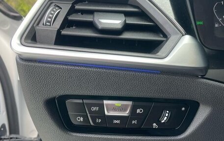 BMW 3 серия, 2022 год, 3 000 000 рублей, 13 фотография