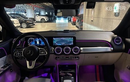 Mercedes-Benz GLB, 2023 год, 3 289 000 рублей, 20 фотография