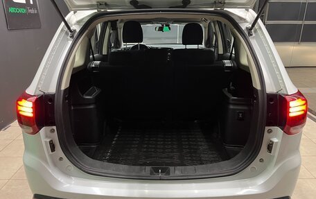 Mitsubishi Outlander III рестайлинг 3, 2017 год, 1 700 000 рублей, 13 фотография