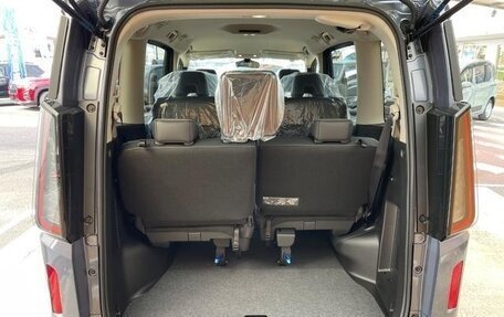 Nissan Serena, 2026 год, 3 200 060 рублей, 18 фотография