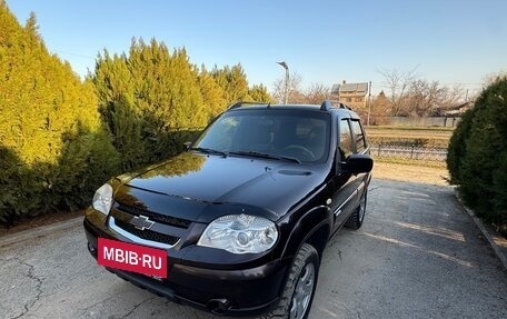 Chevrolet Niva I рестайлинг, 2011 год, 500 000 рублей, 4 фотография