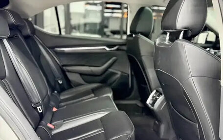 Skoda Octavia IV, 2022 год, 1 582 000 рублей, 12 фотография