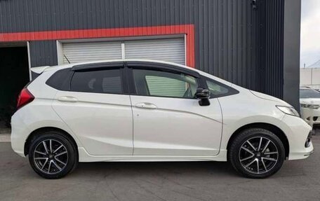 Honda Fit III, 2020 год, 935 000 рублей, 5 фотография