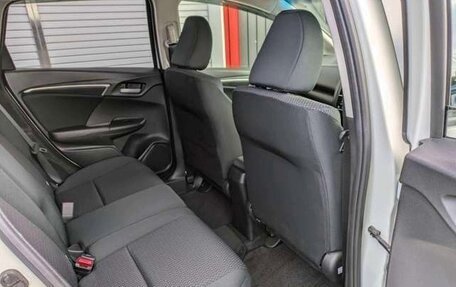 Honda Fit III, 2020 год, 935 000 рублей, 13 фотография