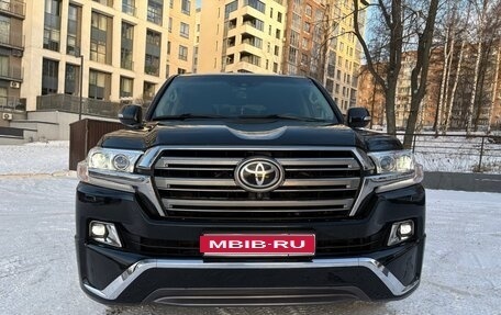 Toyota Land Cruiser 200, 2016 год, 6 650 000 рублей, 1 фотография