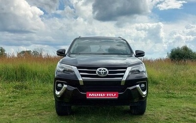Toyota Fortuner II, 2019 год, 4 000 000 рублей, 1 фотография