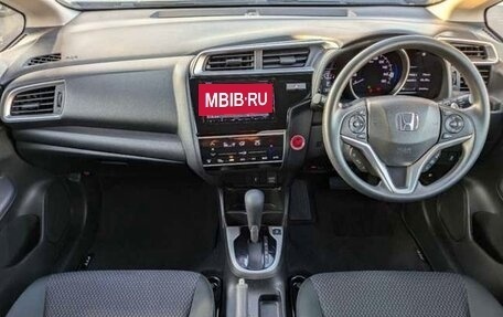 Honda Fit III, 2020 год, 935 000 рублей, 16 фотография