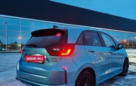 Honda Fit, 2020 год, 1 700 000 рублей, 2 фотография