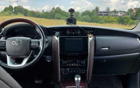 Toyota Fortuner II, 2019 год, 4 000 000 рублей, 7 фотография