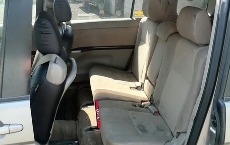 Toyota ISis I, 2006 год, 700 000 рублей, 5 фотография