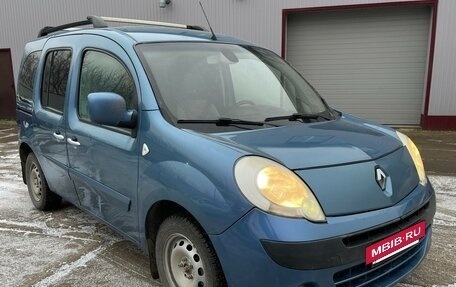 Renault Kangoo II рестайлинг, 2011 год, 650 000 рублей, 4 фотография