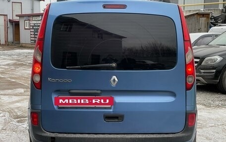 Renault Kangoo II рестайлинг, 2011 год, 650 000 рублей, 8 фотография
