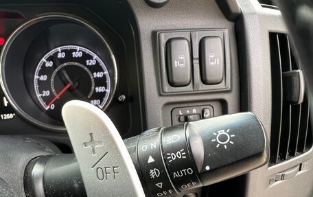 Mitsubishi Delica D:5 I, 2017 год, 2 065 000 рублей, 32 фотография