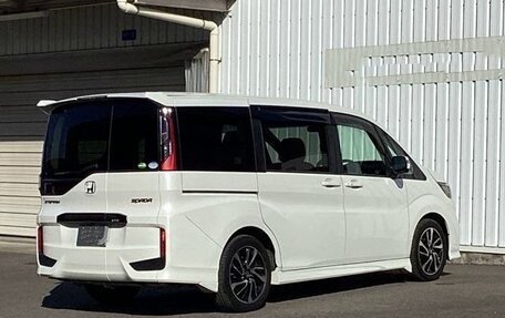 Honda Stepwgn IV, 2021 год, 2 130 000 рублей, 2 фотография