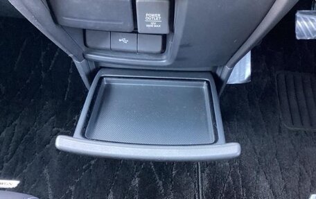 Honda Stepwgn IV, 2021 год, 2 130 000 рублей, 17 фотография