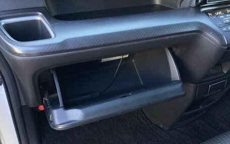 Honda Stepwgn IV, 2021 год, 2 130 000 рублей, 28 фотография