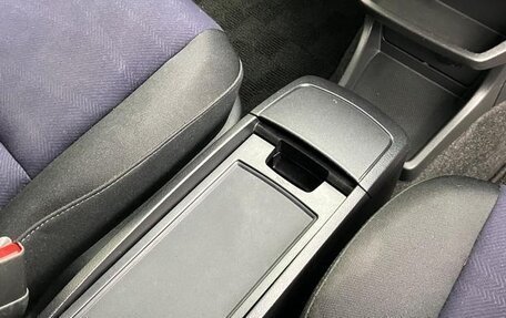 Toyota Wish II, 2016 год, 1 243 000 рублей, 23 фотография