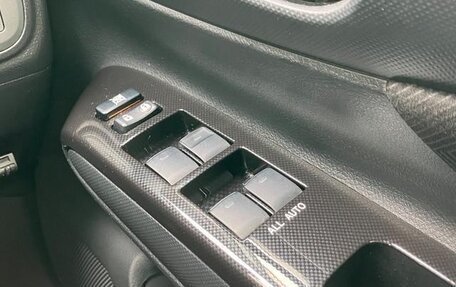 Toyota Wish II, 2016 год, 1 243 000 рублей, 26 фотография