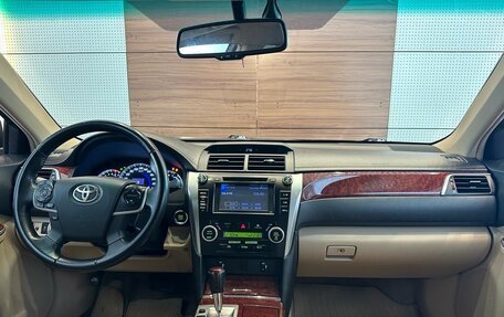 Toyota Camry, 2014 год, 1 829 000 рублей, 10 фотография