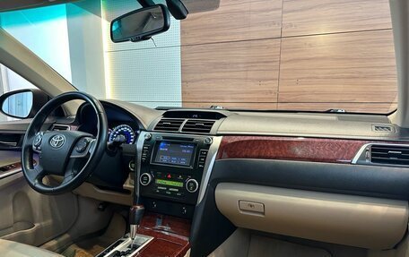 Toyota Camry, 2014 год, 1 829 000 рублей, 9 фотография