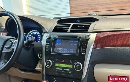 Toyota Camry, 2014 год, 1 829 000 рублей, 11 фотография