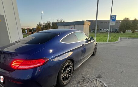 Mercedes-Benz C-Класс, 2020 год, 4 000 000 рублей, 3 фотография