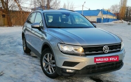 Volkswagen Tiguan II, 2020 год, 2 349 000 рублей, 3 фотография