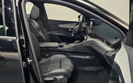 Peugeot 3008 II, 2022 год, 1 610 000 рублей, 6 фотография