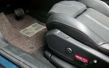 Peugeot 5008 II, 2022 год, 1 865 000 рублей, 14 фотография