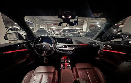 BMW 1 серия, 2022 год, 2 050 000 рублей, 5 фотография