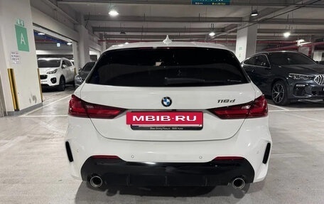 BMW 1 серия, 2022 год, 2 050 000 рублей, 4 фотография