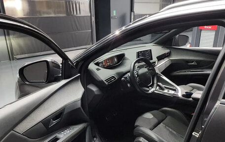 Peugeot 3008 II, 2022 год, 1 655 000 рублей, 5 фотография