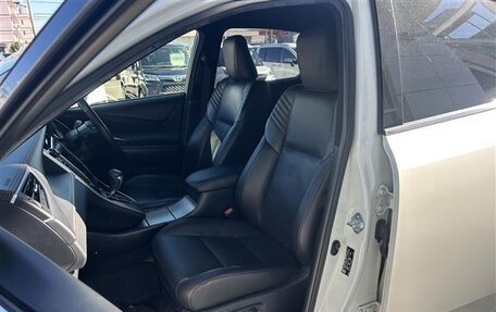 Toyota Harrier, 2020 год, 2 042 000 рублей, 13 фотография