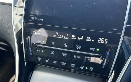 Toyota Harrier, 2020 год, 2 042 000 рублей, 21 фотография