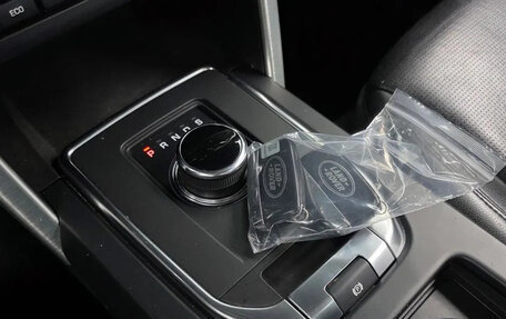 Land Rover Discovery Sport I рестайлинг, 2019 год, 1 750 000 рублей, 12 фотография