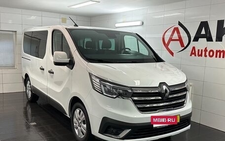 Renault Trafic, 2022 год, 3 550 000 рублей, 3 фотография