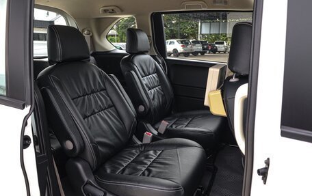 Honda Freed I, 2016 год, 911 000 рублей, 12 фотография